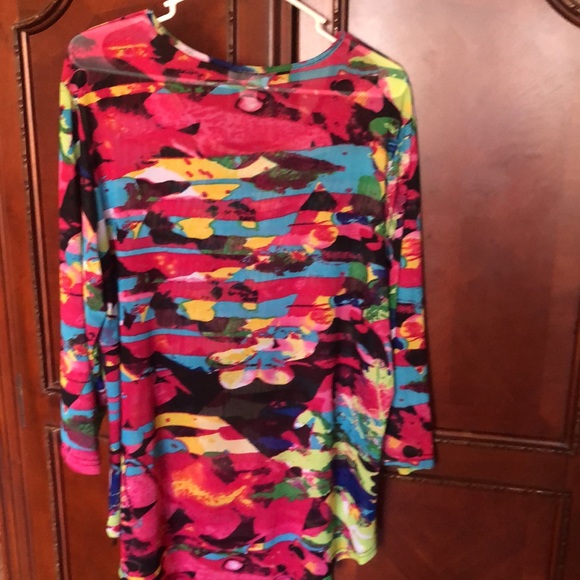 Mirror Image semi sheer top Size XL - Picture 5 of 5